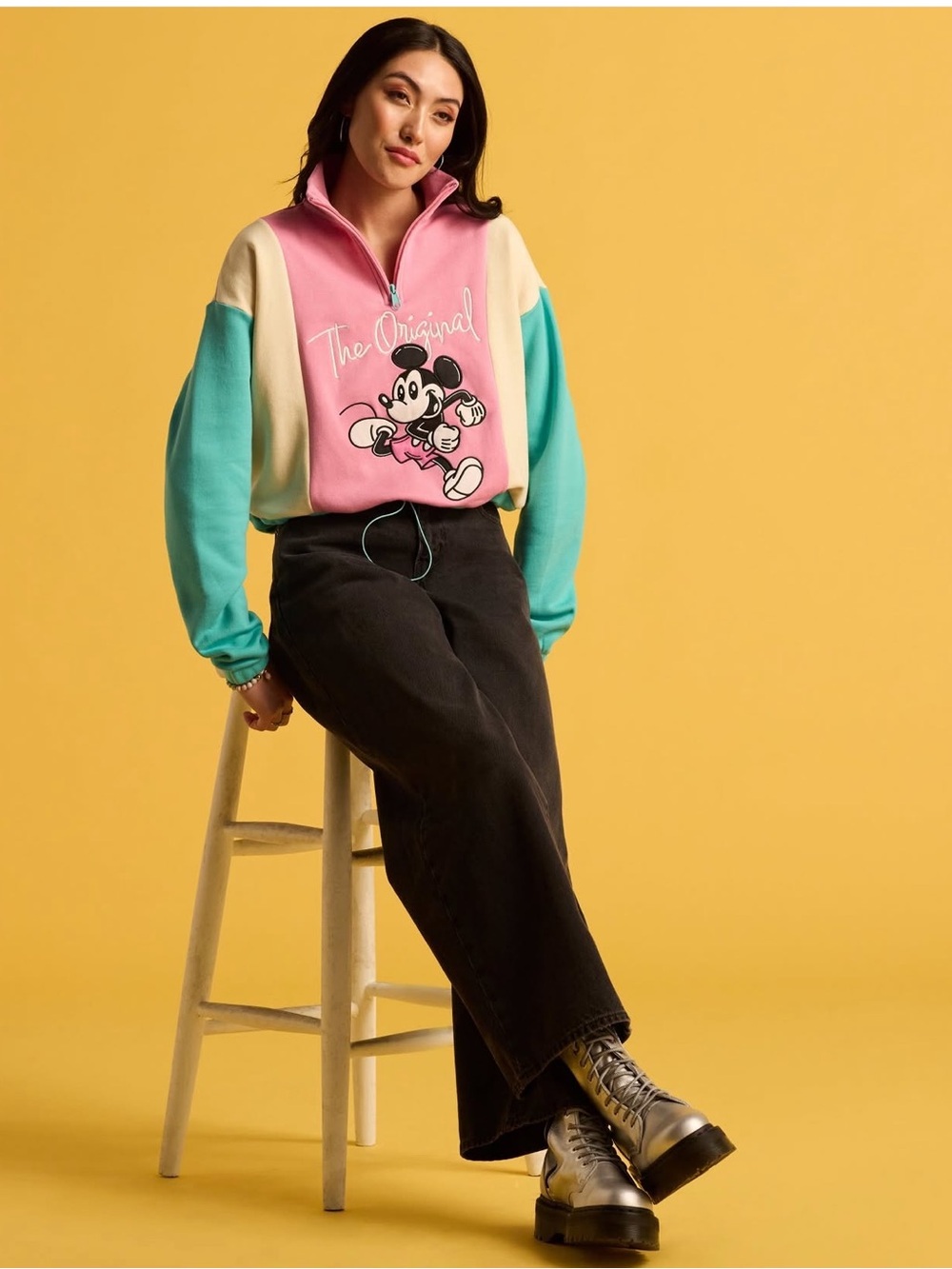 Disney Parks Her Universe The Original Mickey Colorblock Quarter Zip Sweater XL